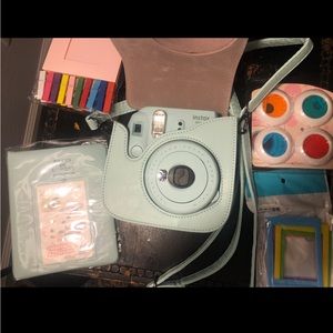 ACCEPTING OFFERS Fujifilm instax mini 9 instant camera blue case+accessories